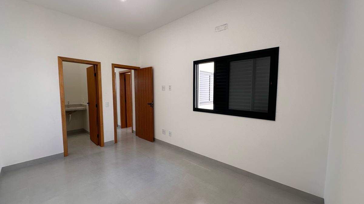 Casa à venda no Jardim Novo São Pedro: 