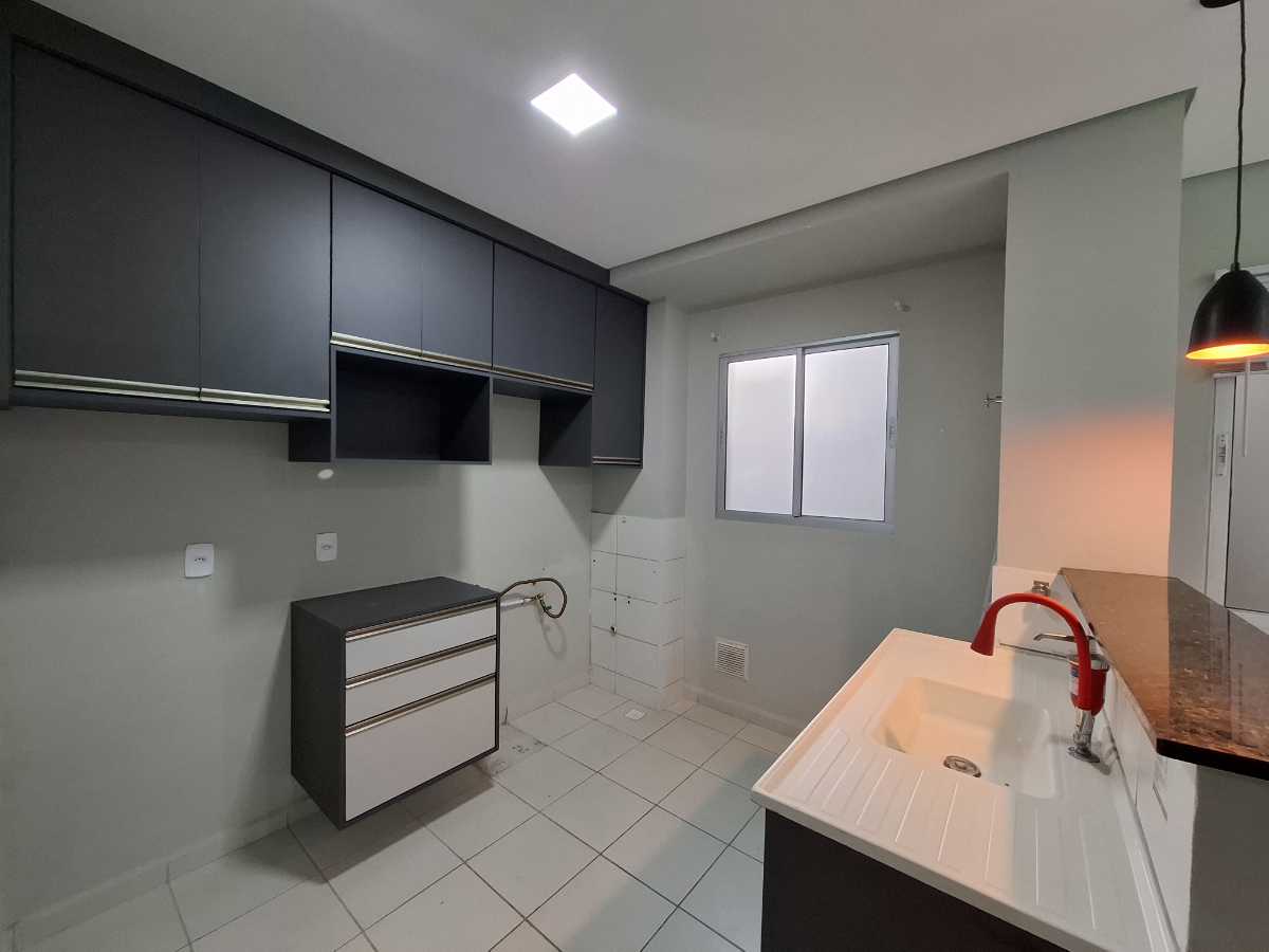 Apartamento à venda no Edificio Monte Serrat: 