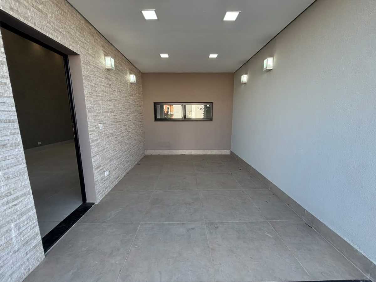 Casa à venda no Condomínio Guarujá: 