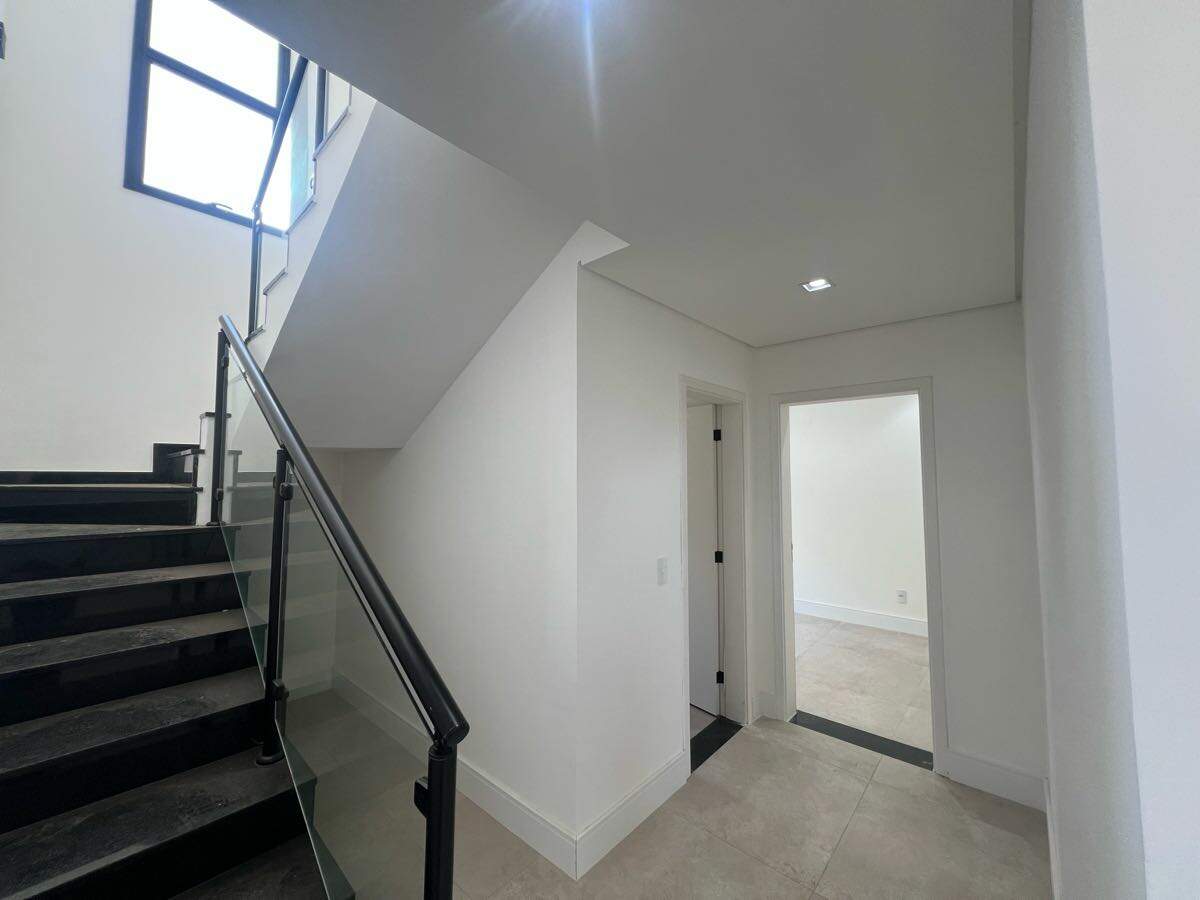 Casa à venda no Condominio Residencial Central Parque: 