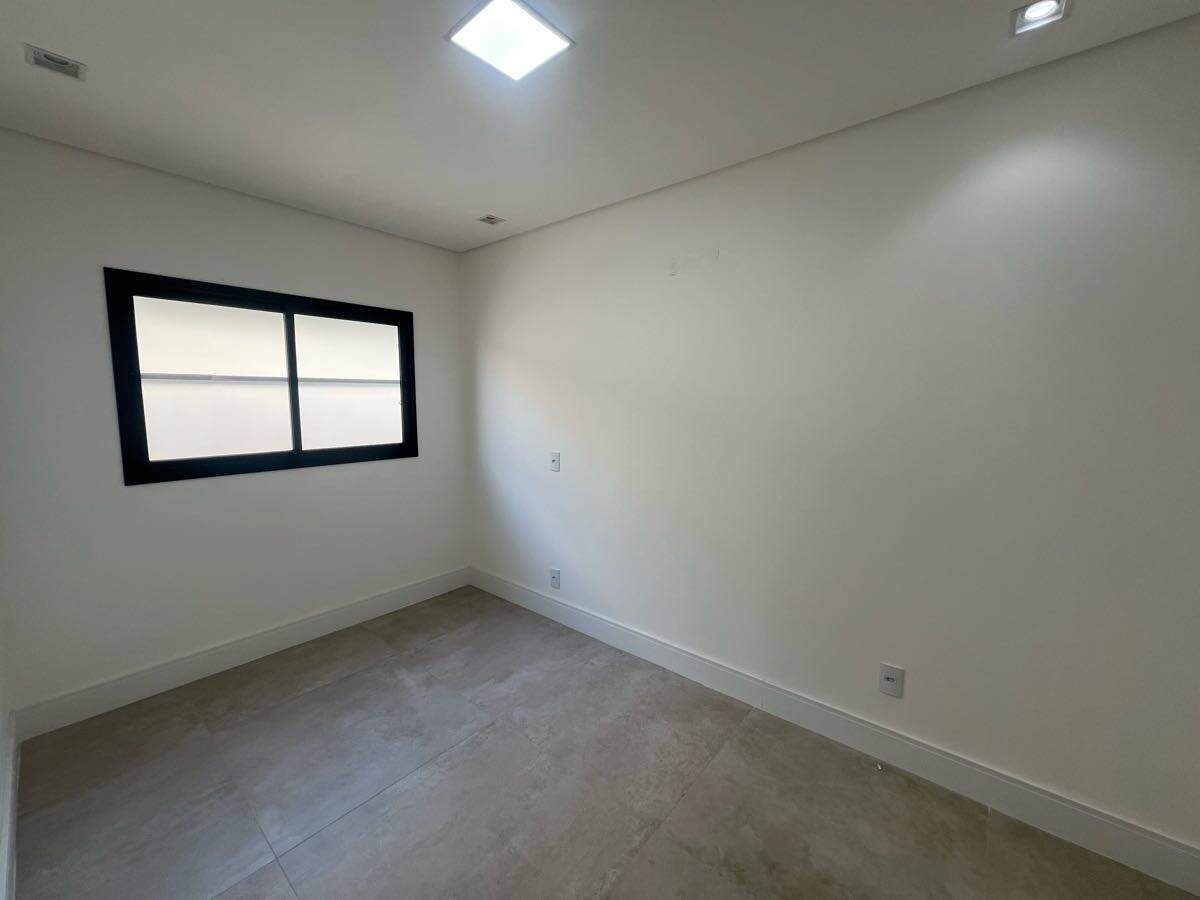 Casa à venda no Condominio Residencial Central Parque: 