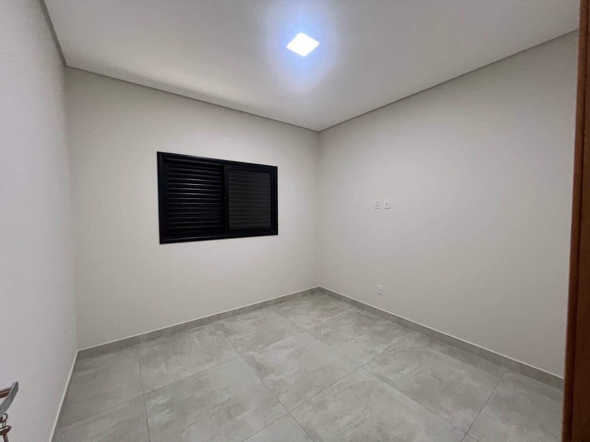 Casa à venda no Jardim Novo São Pedro: 