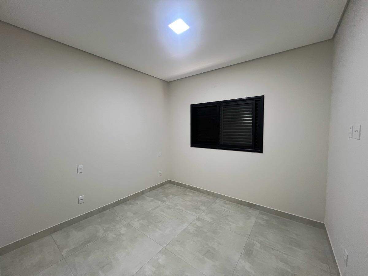 Casa à venda no Jardim Novo São Pedro: 