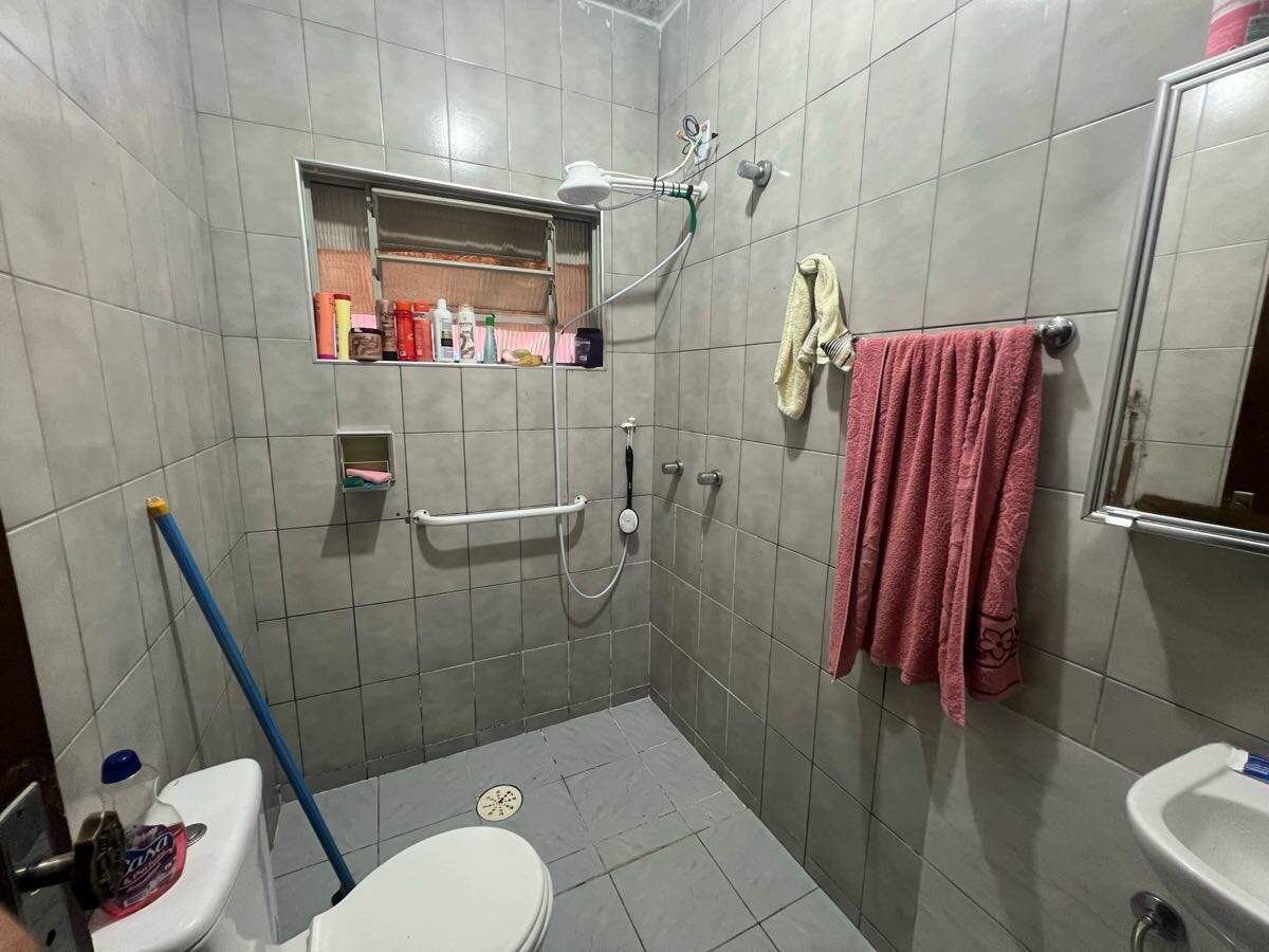 Casa à venda no Jardim Saltense: 