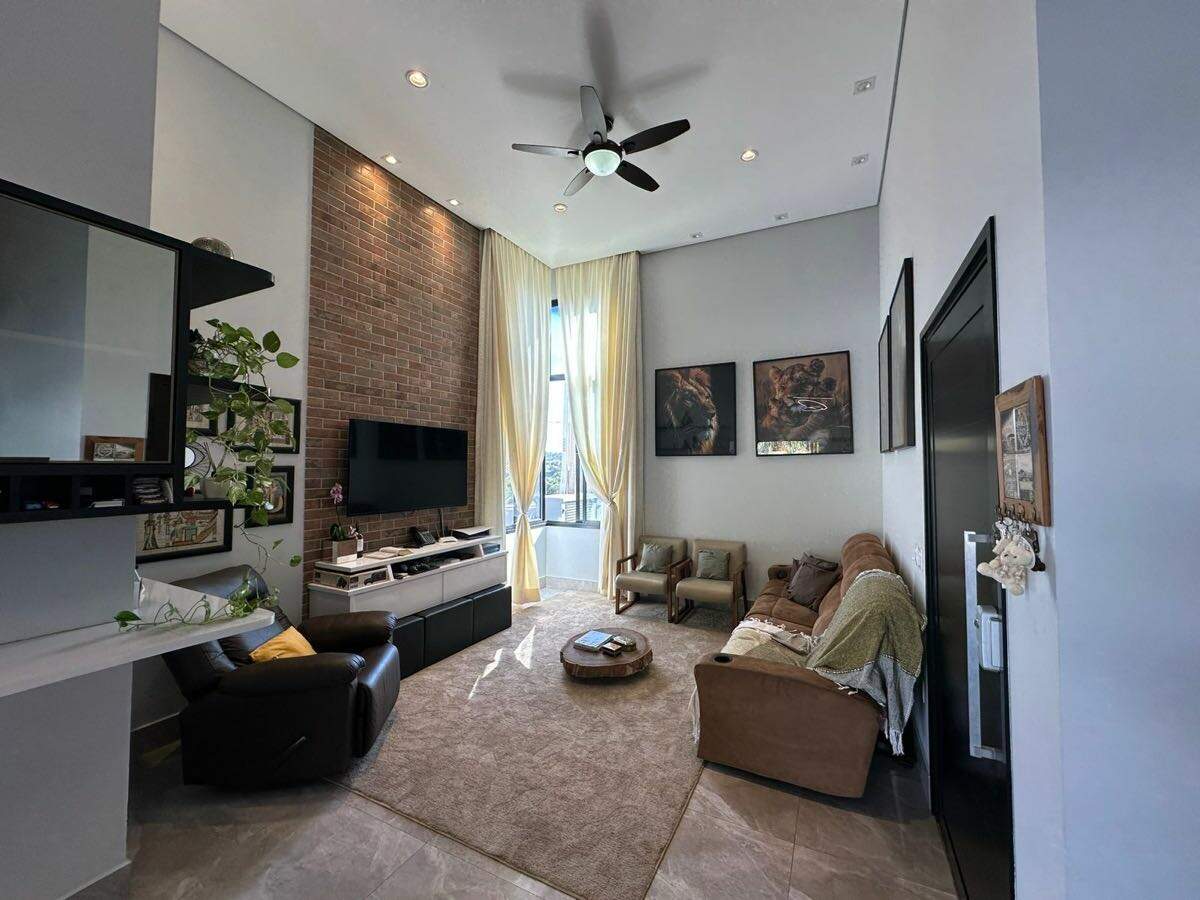 Casa à venda no Condominio Portal dos Bandeirantes: 