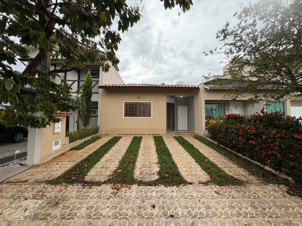 Casa à venda no Condomínio Ilha das Águas: 