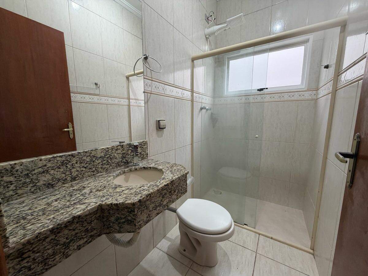 Casa à venda no Condomínio Ilha das Águas: 