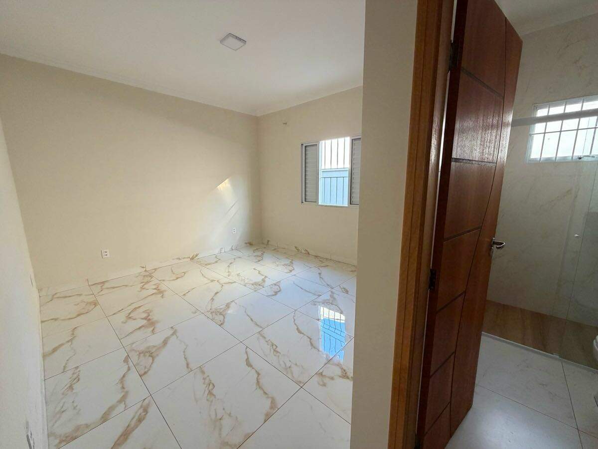 Casa à venda no Jardim Nair Maria: 
