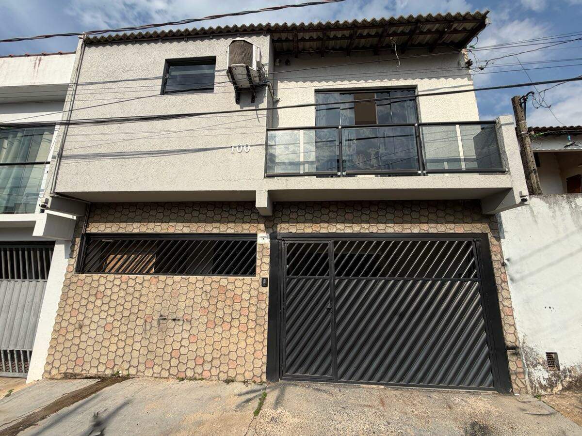 Casa à venda no Salto Ville: 