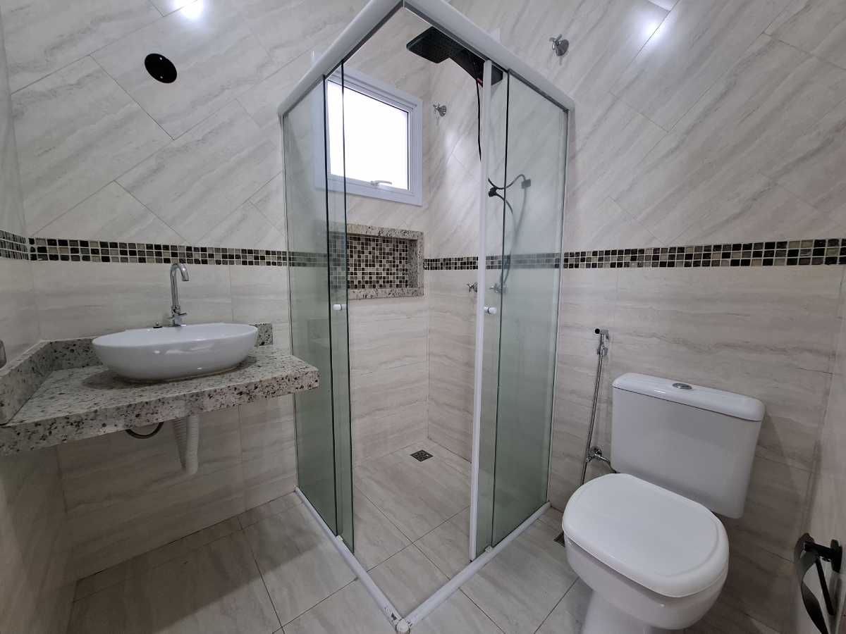 Casa à venda no Jardim Monte Carlo: 