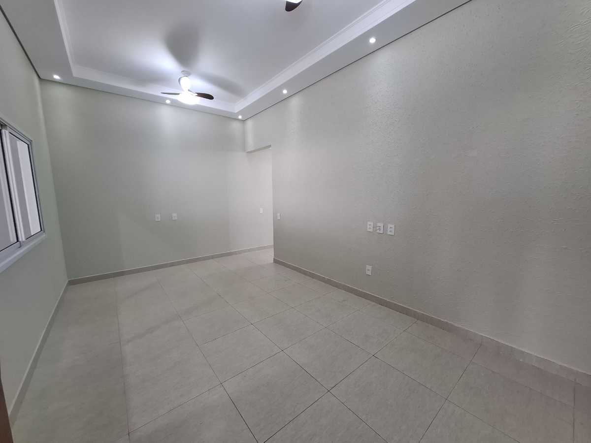 Casa à venda no Jardim Monte Carlo: 