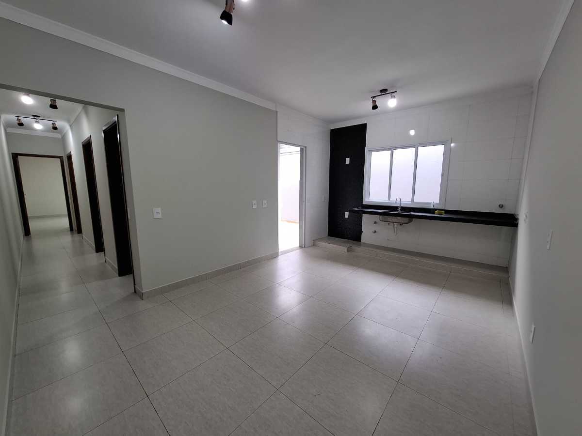 Casa à venda no Jardim Monte Carlo: 