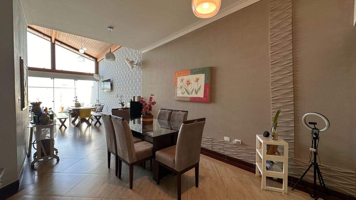 Casa à venda no Condominio costa das areais: 