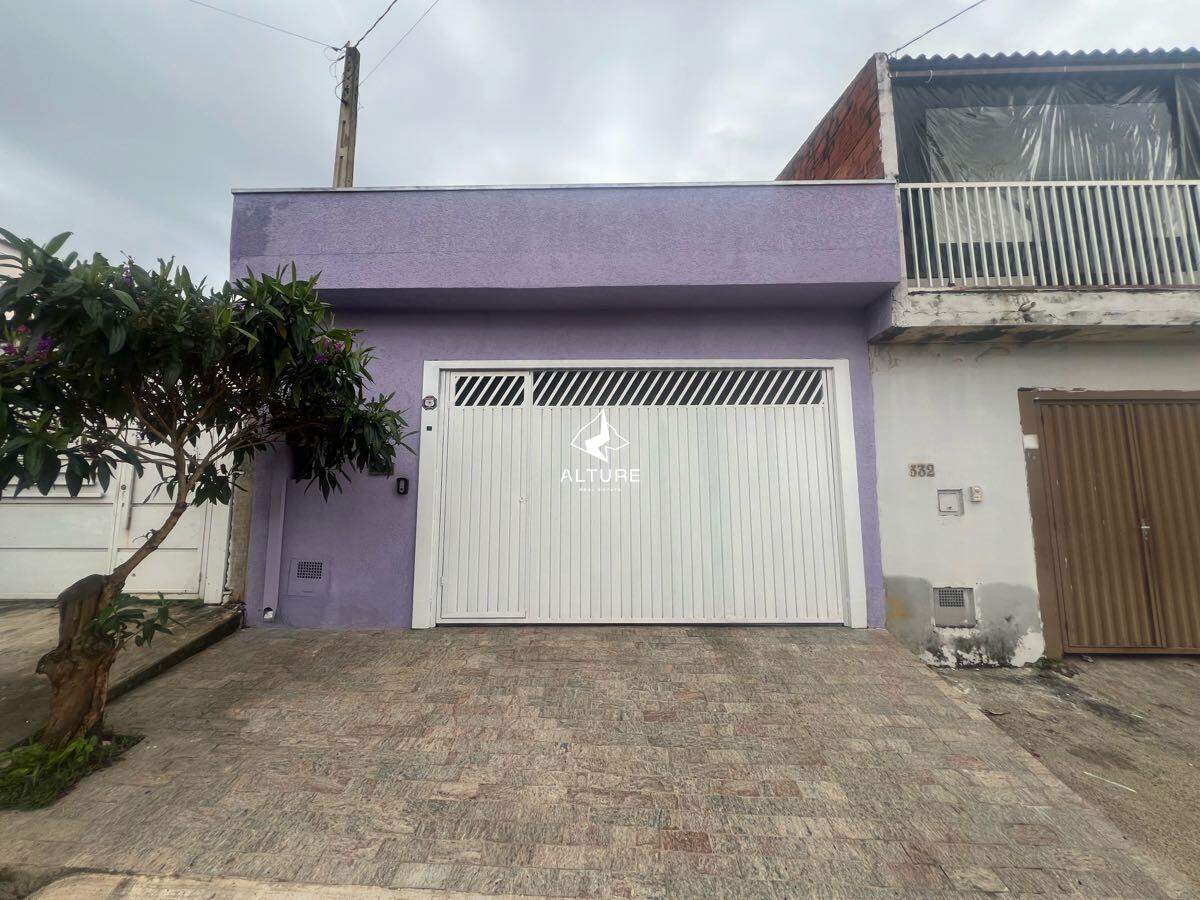 Casa à venda no Residencial Parque Laguna: 