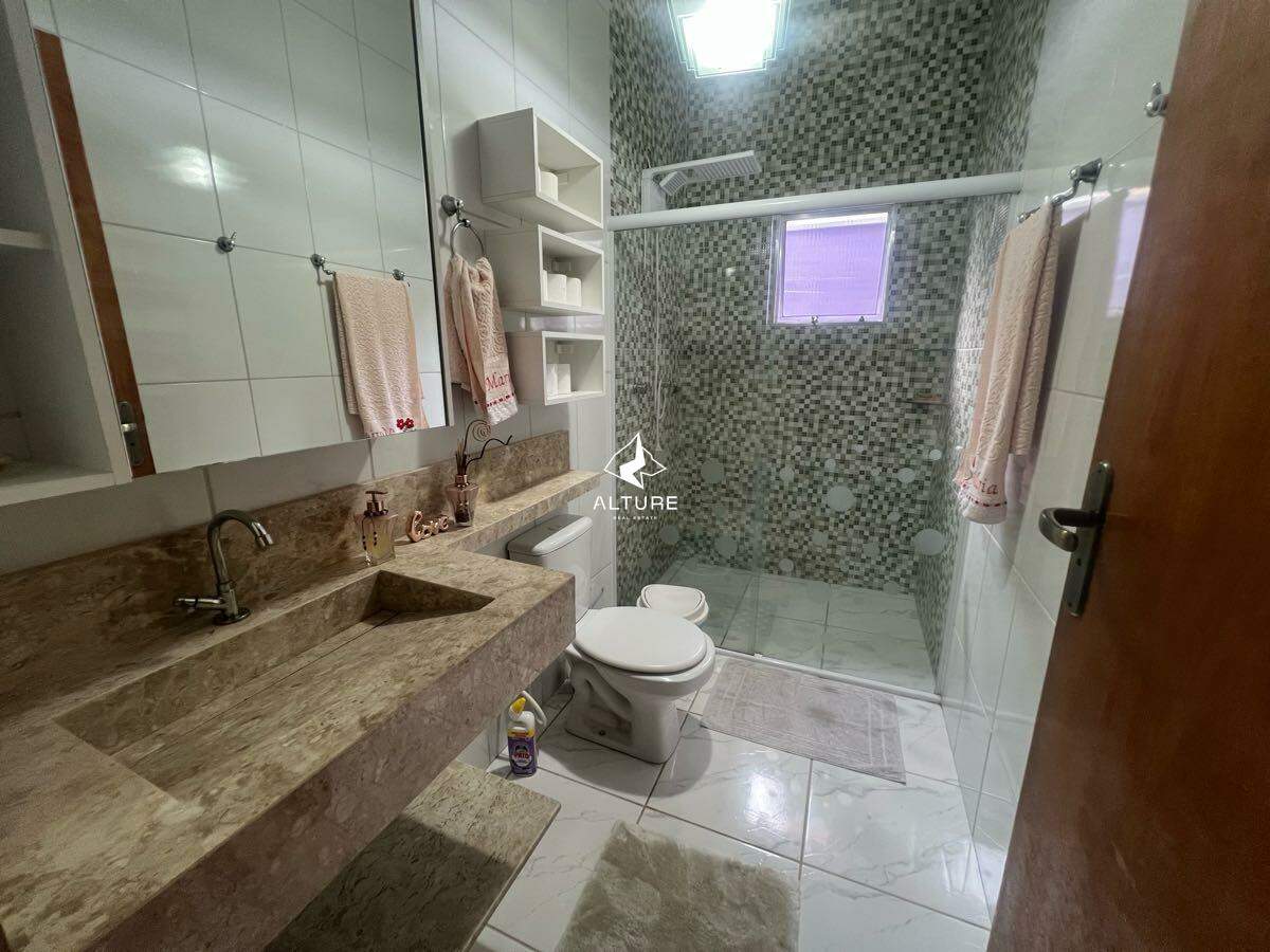 Casa à venda no Residencial Parque Laguna: 