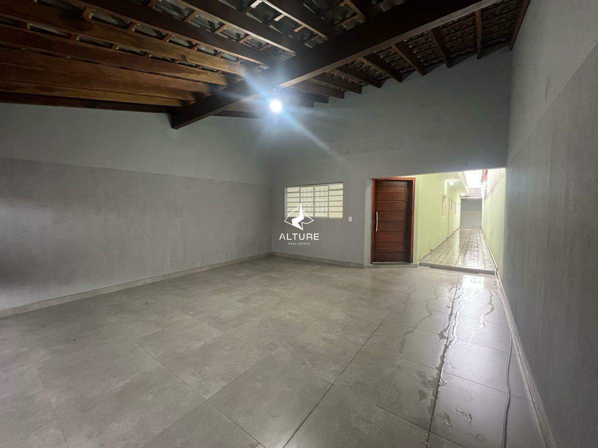 Casa à venda no Jardim Nair Maria: 