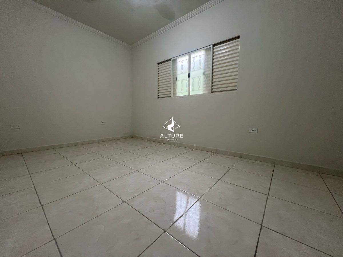 Casa à venda no Jardim Nair Maria: 