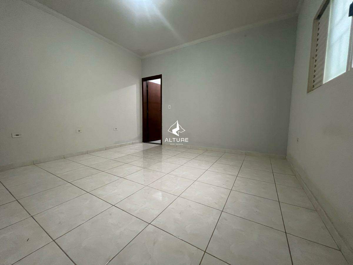 Casa à venda no Jardim Nair Maria: 