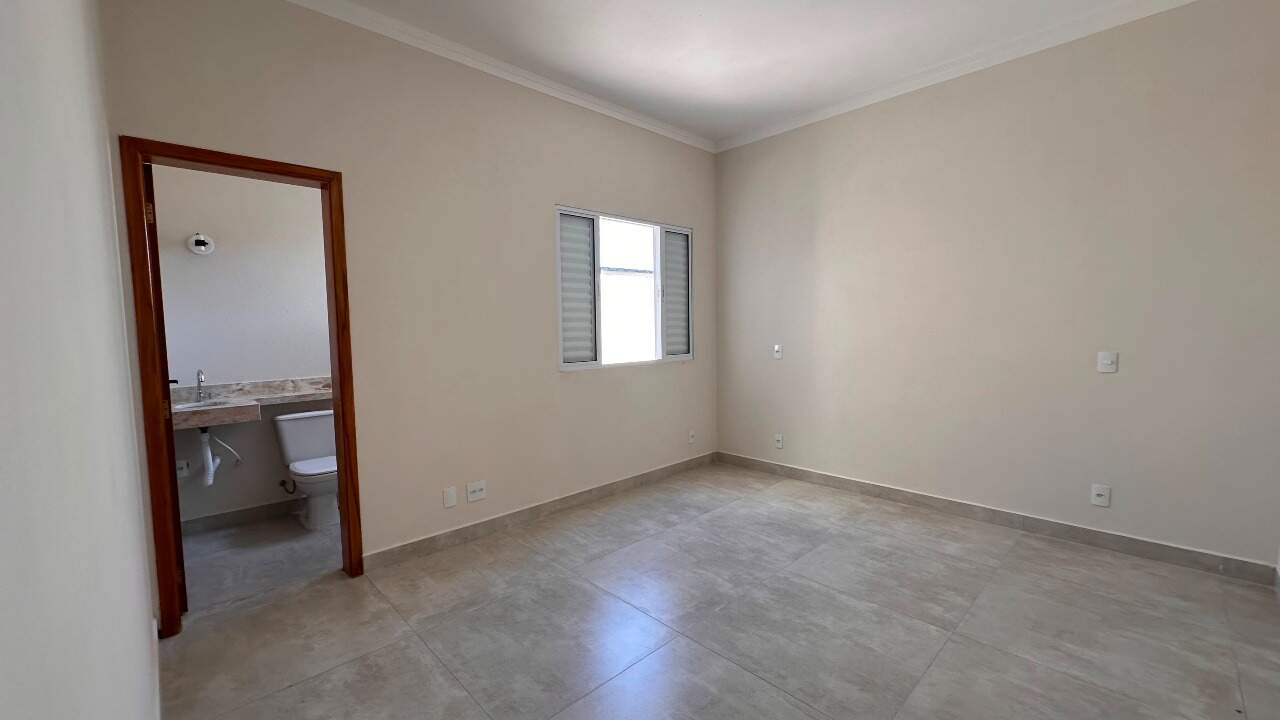 Casa à venda no Jardim Novo São Pedro: 