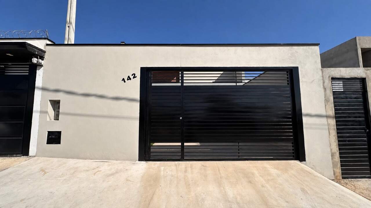 Casa à venda no Jardim Novo São Pedro: 
