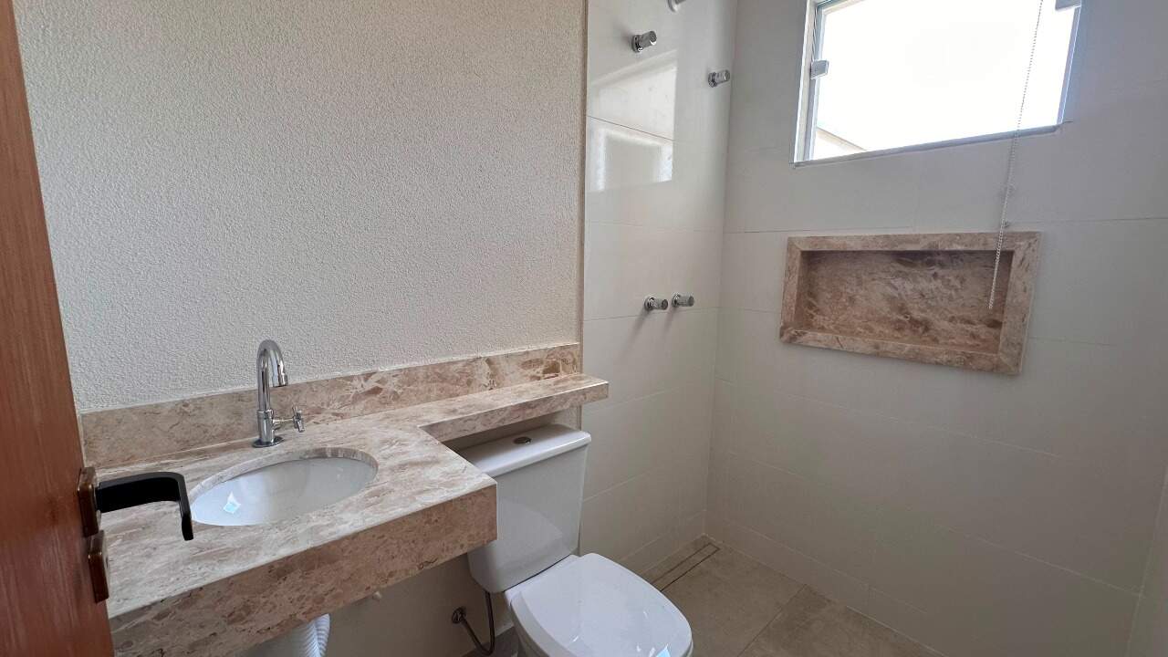 Casa à venda no Jardim Novo São Pedro: 
