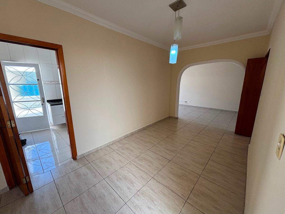 Casa à venda no Jardim Donalísio: 