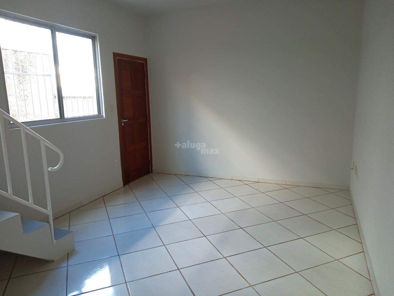 Apartamento para aluguel no Estoril: SALA