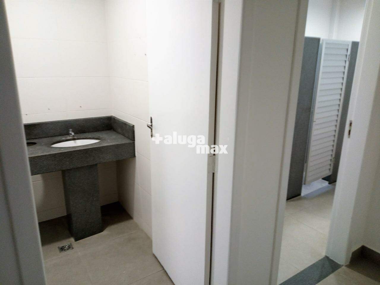 Loja para aluguel no Alto Vera Cruz: BANHEIRO VESTIÁRIO