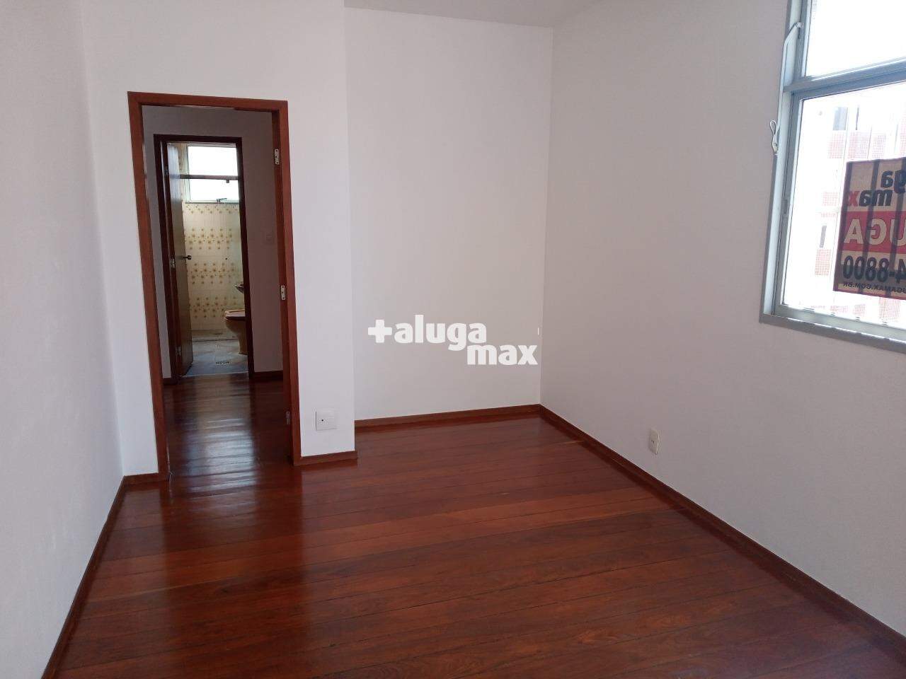 Apartamento à venda no Santo Antônio: SALA