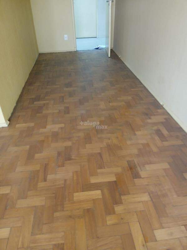 Sala para aluguel no Centro: 