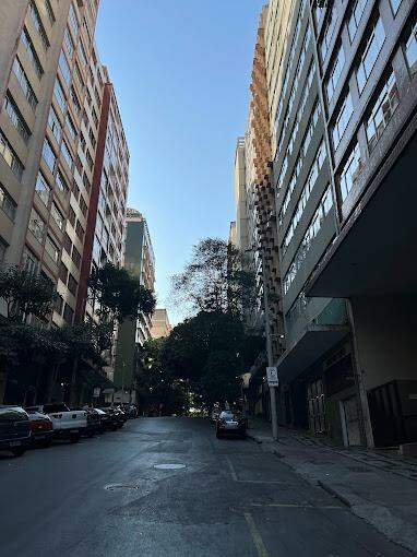 Sala para aluguel no Centro: 