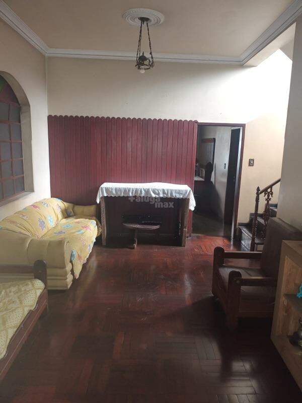 Casa à venda no Carlos Prates: 