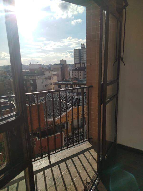 Apartamento à venda no Prado: 