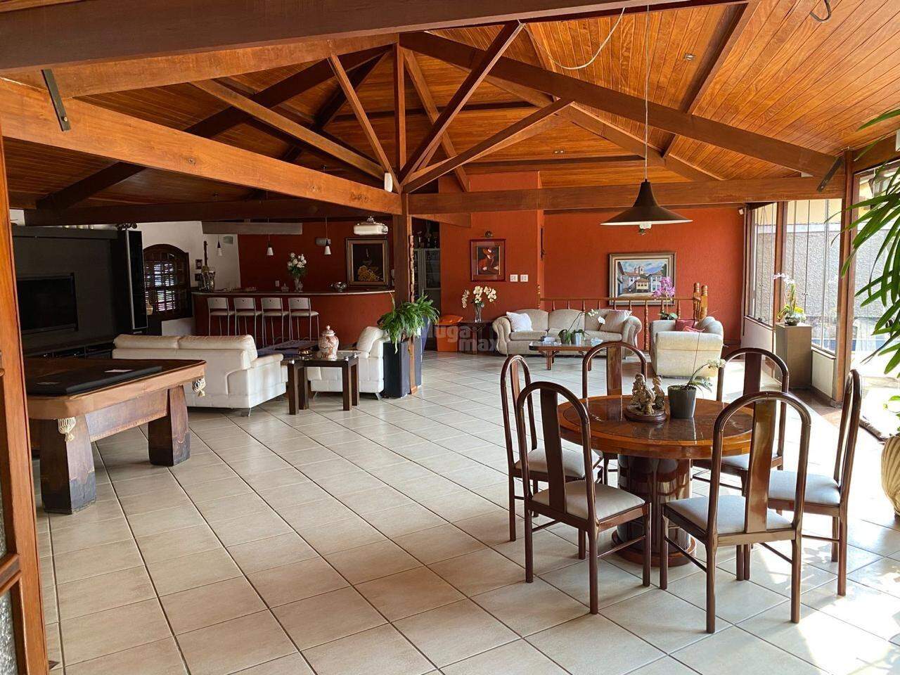 Casa à venda no Santa Lúcia: 