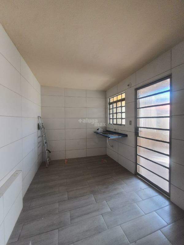 Barracão para aluguel no ALVORADA: Cozinha 