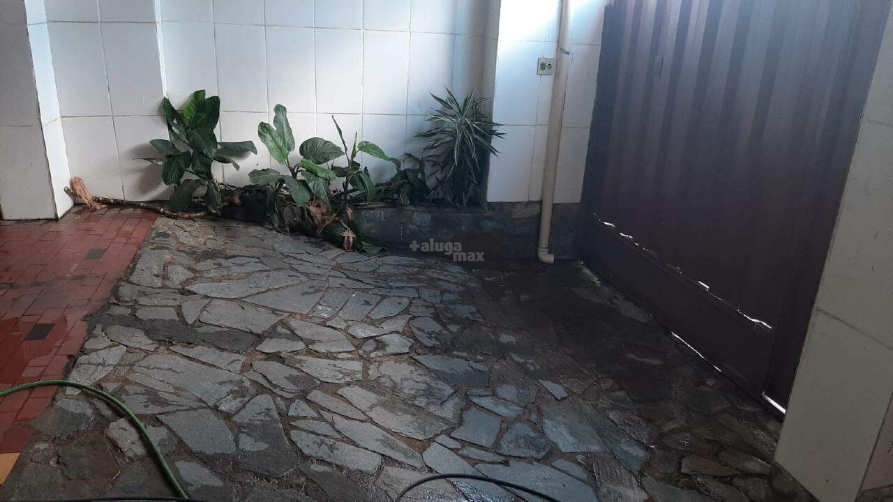 Casa à venda no Carlos Prates: 