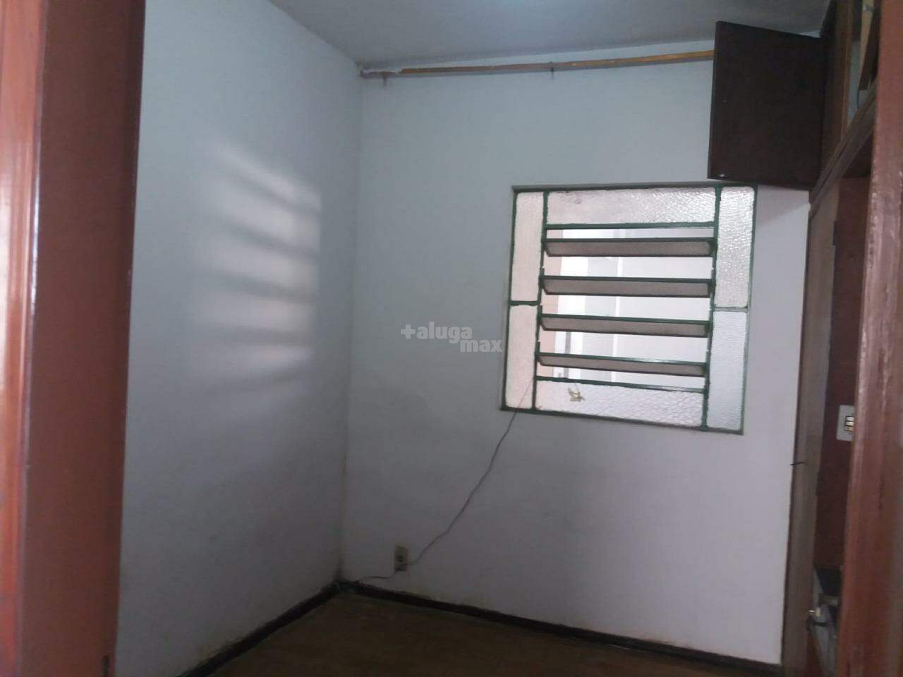 Casa à venda no Carlos Prates: 