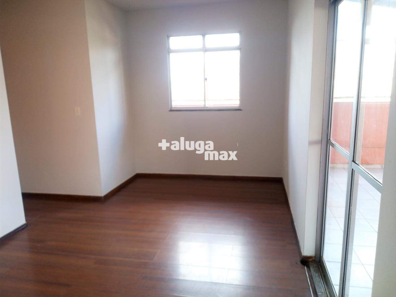 Apartamento à venda no Estoril: SALA