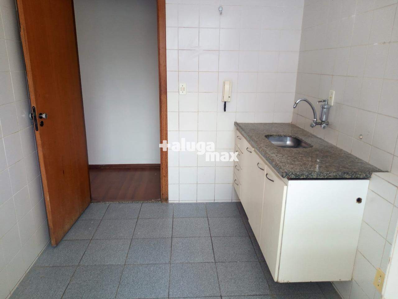 Apartamento à venda no Estoril: COZINHA