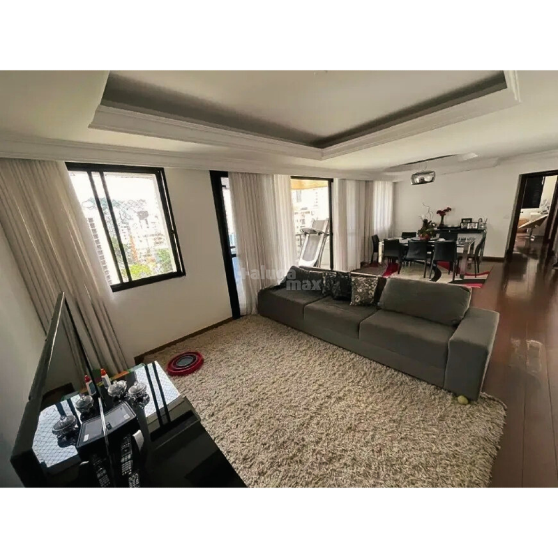 Apartamento à venda no Funcionários: 