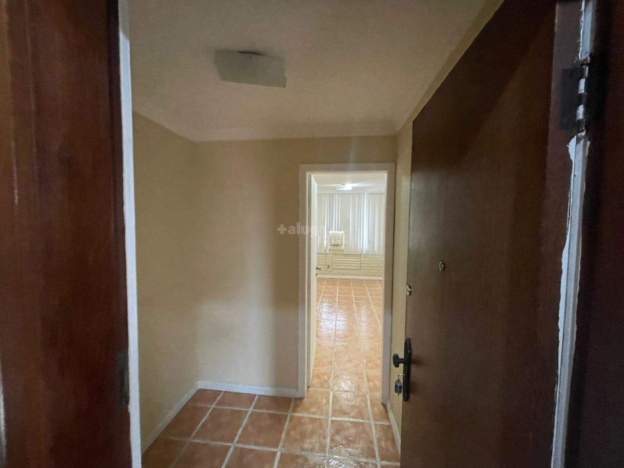 Sala à venda no Barro Preto: 
