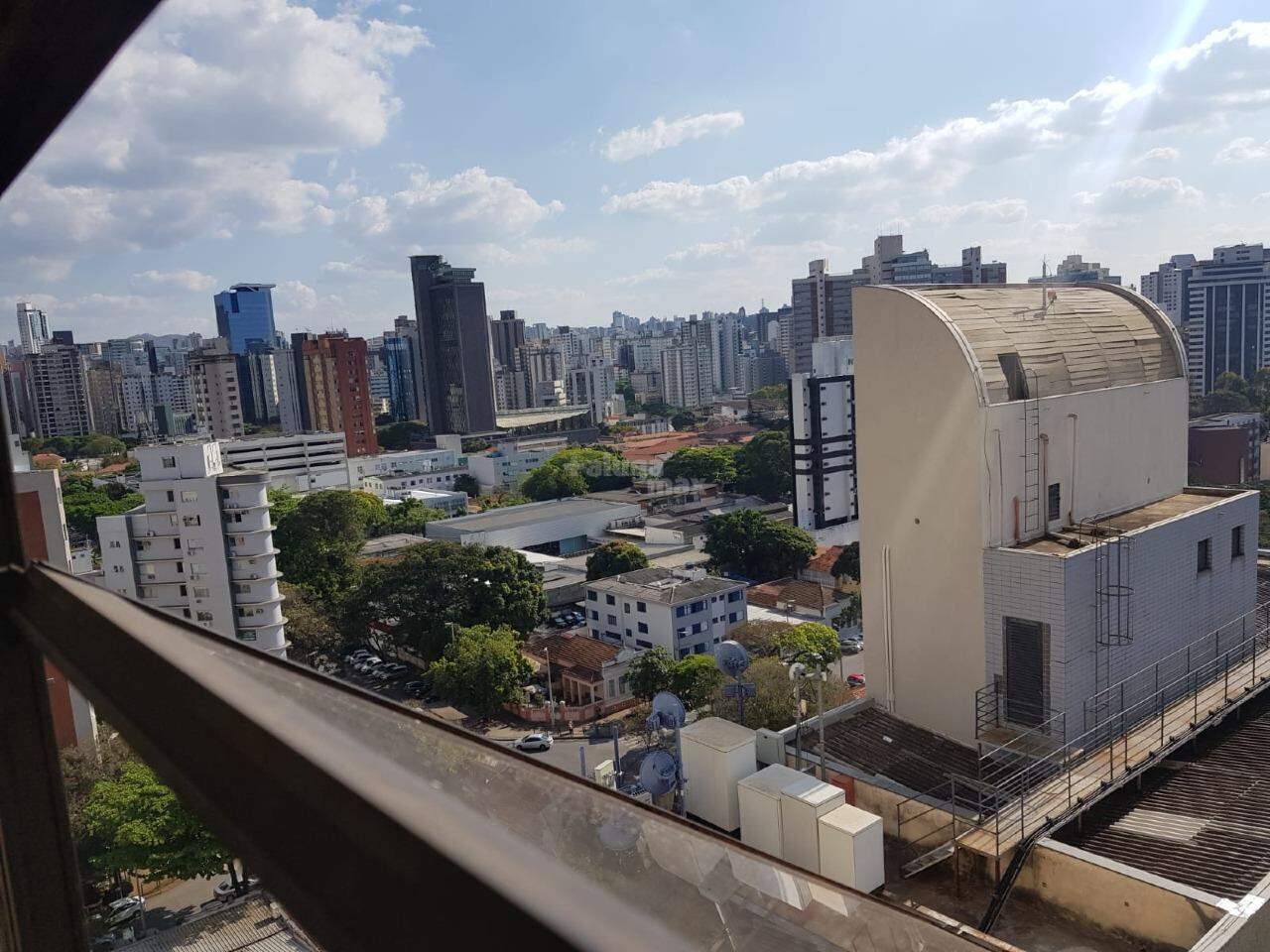 Sala à venda no Santa Efigênia: 