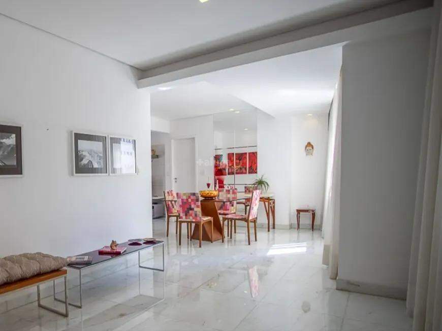 Apartamento à venda no Lourdes: 