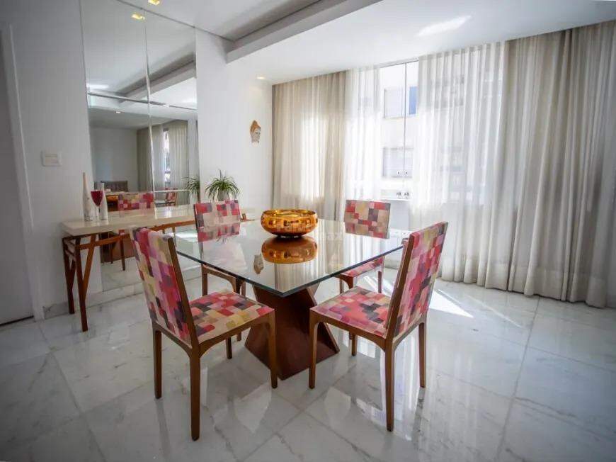 Apartamento à venda no Lourdes: 