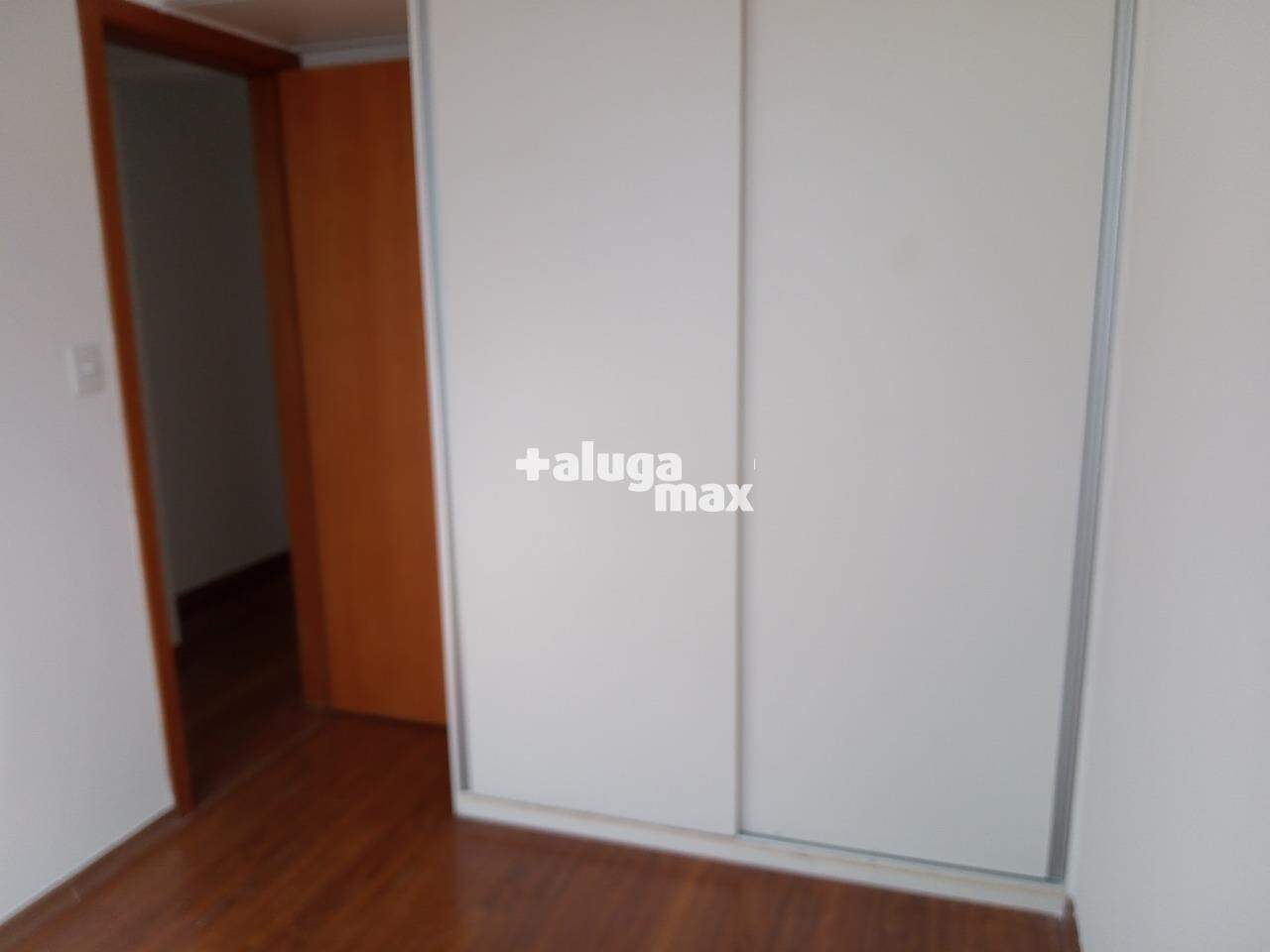 Apartamento para aluguel no Castelo: QUARTO 01