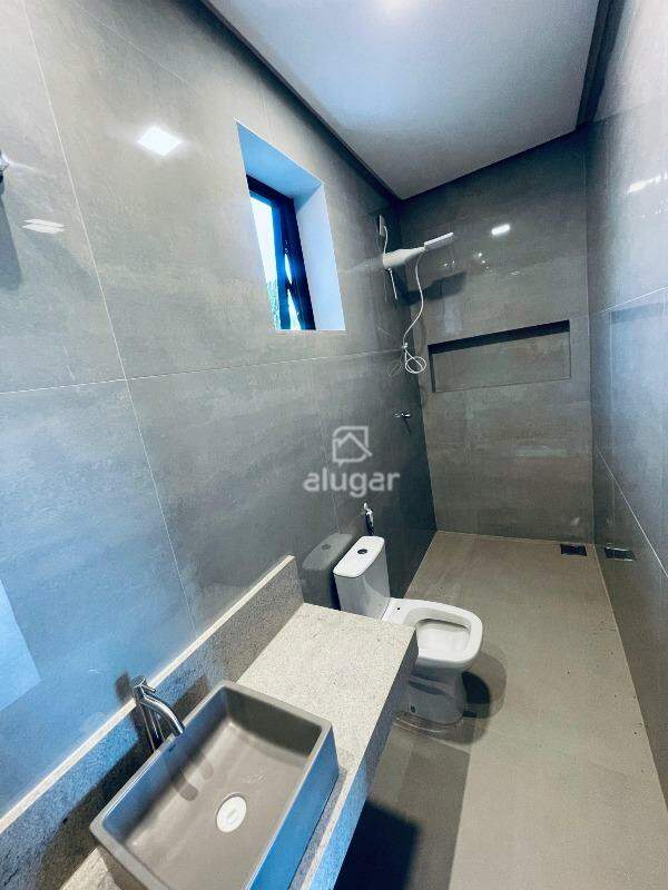 Casa à venda, 4 quartos em Montes Claros no bairro Loteamento Reserva Real no valor de R$ 850.000,00 - Alugar Imóveis: 