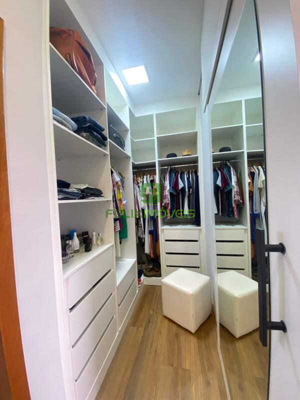 Casa para aluguel no Gran Royalle: 