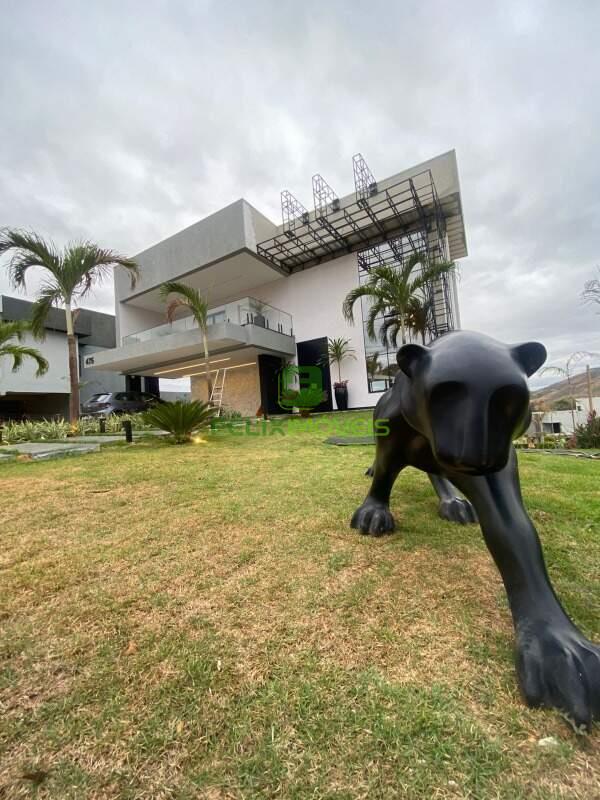 Casa para aluguel no Gran Royalle: 