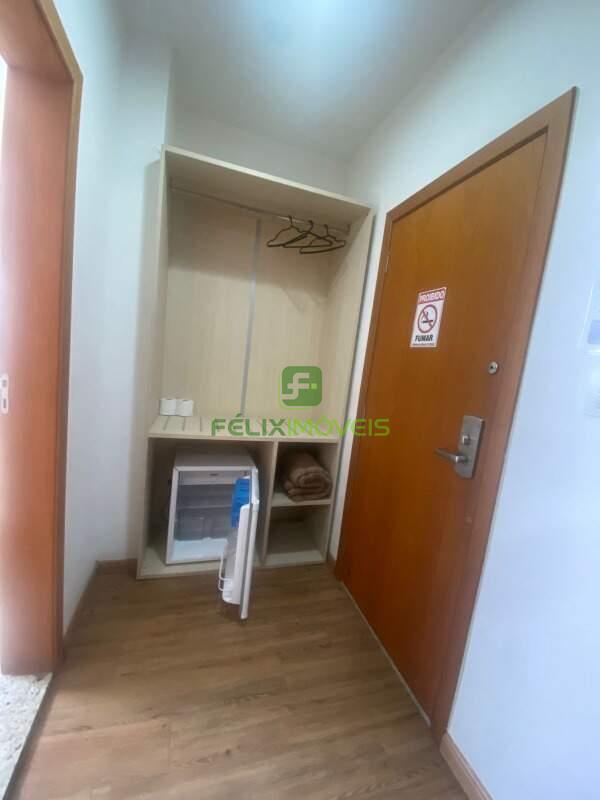 Flat para aluguel no Centro: 