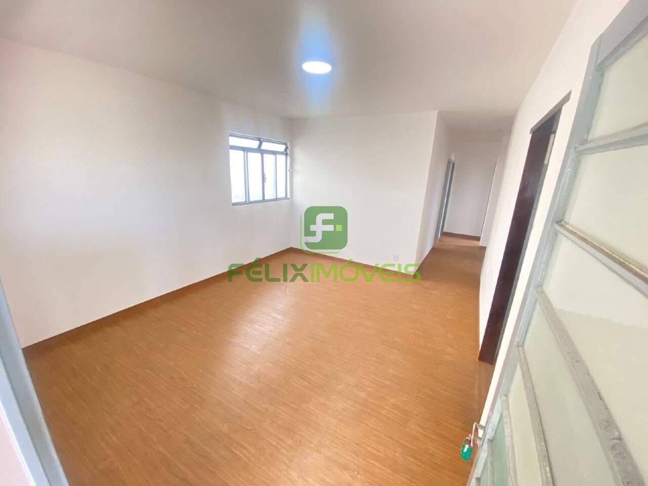 Casa para aluguel no Francisco Pereira: 